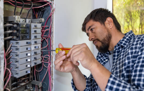 Best Electrical Contractors for Businesses  in Lithopolis, OH